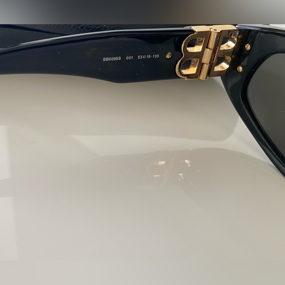 Balenciaga eyewear BB0095s black sunglasses - Picture 4 of 8